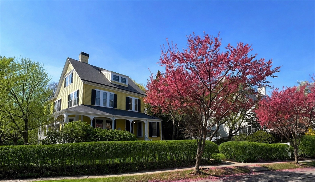 6 Mercer Circle Property Photo 1
