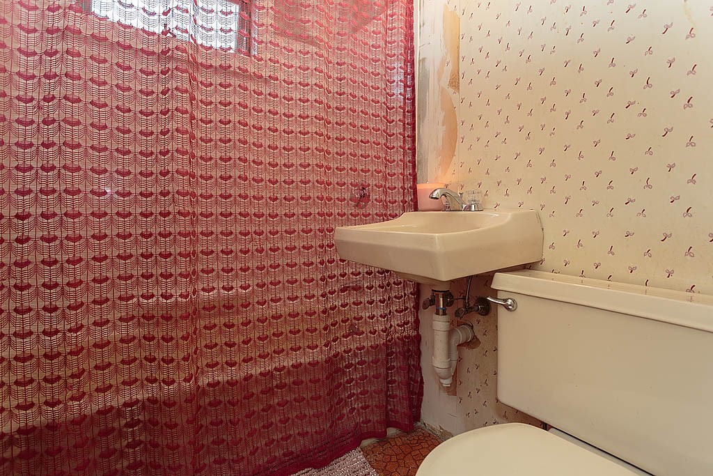72 College Ave Property Photo 13