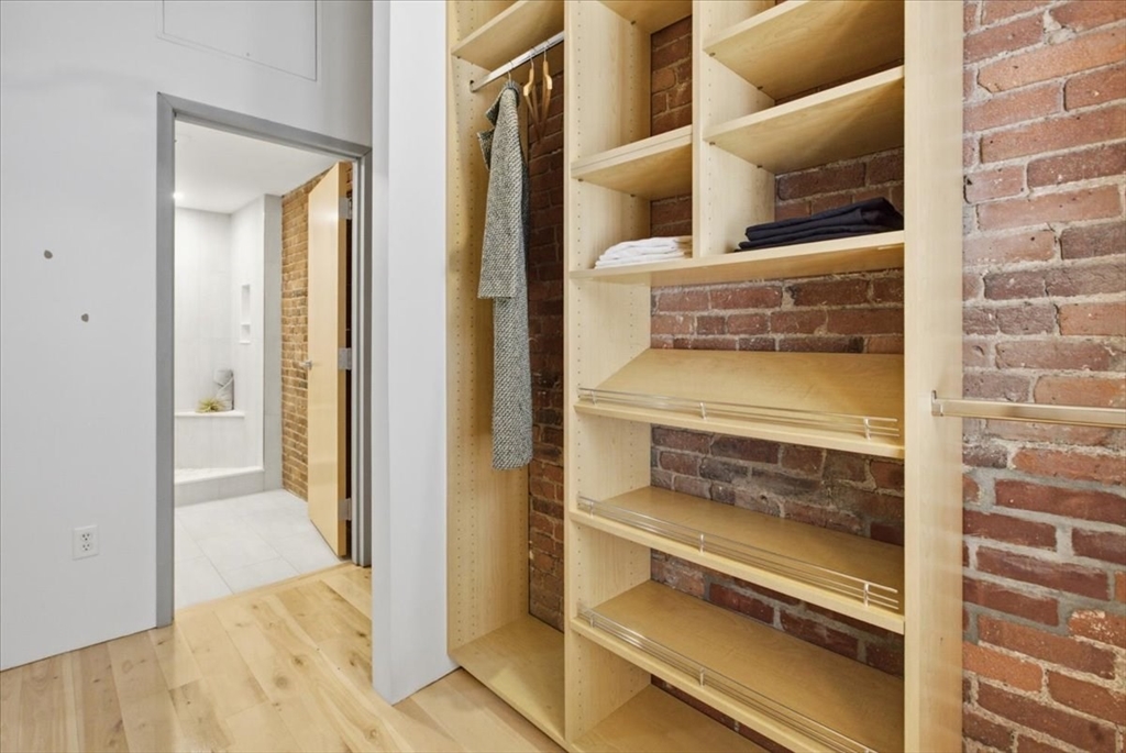 111 Beach St # 3e Property Photo 29