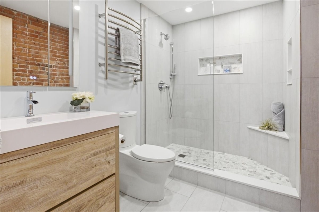 111 Beach St # 3e Property Photo 30