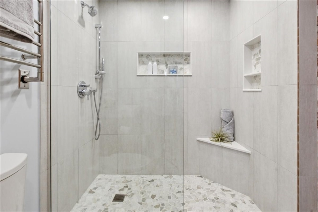 111 Beach St # 3e Property Photo 31