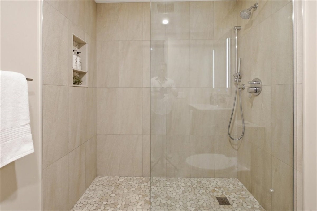 111 Beach St # 3e Property Photo 37