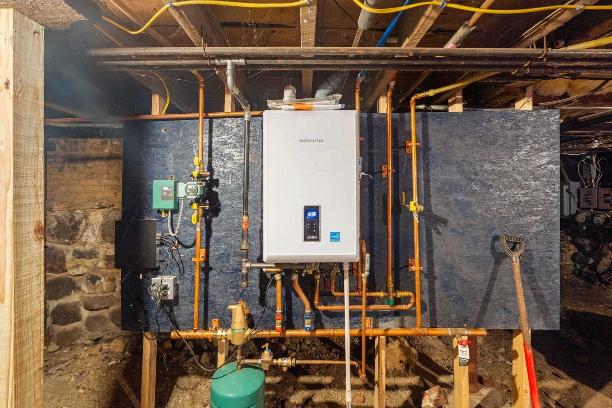 45 Laurel St Property Photo 12