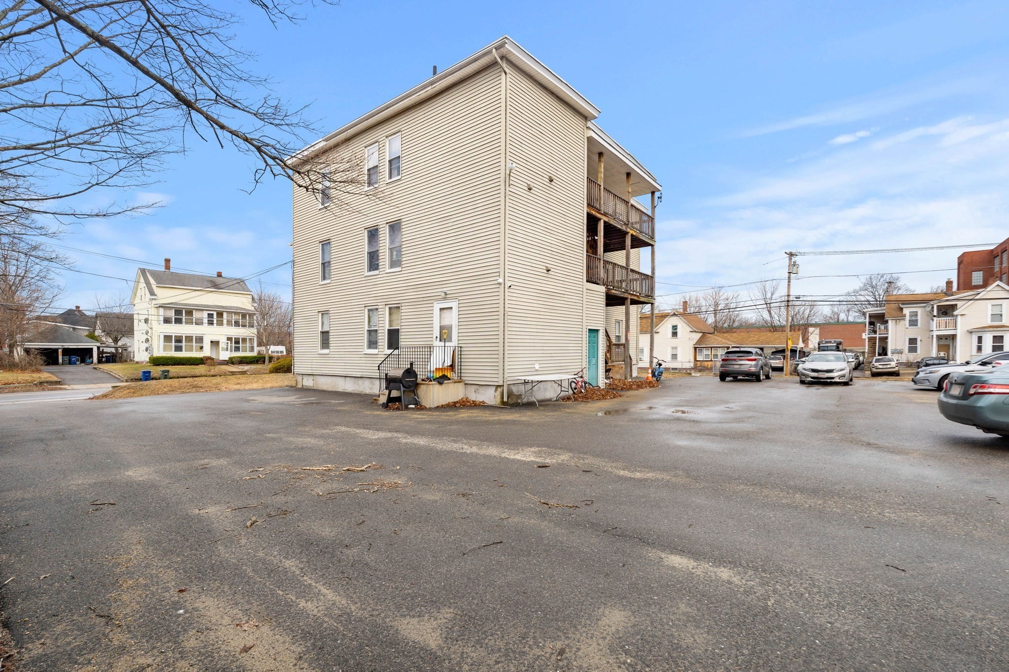45 Laurel St Property Photo 15