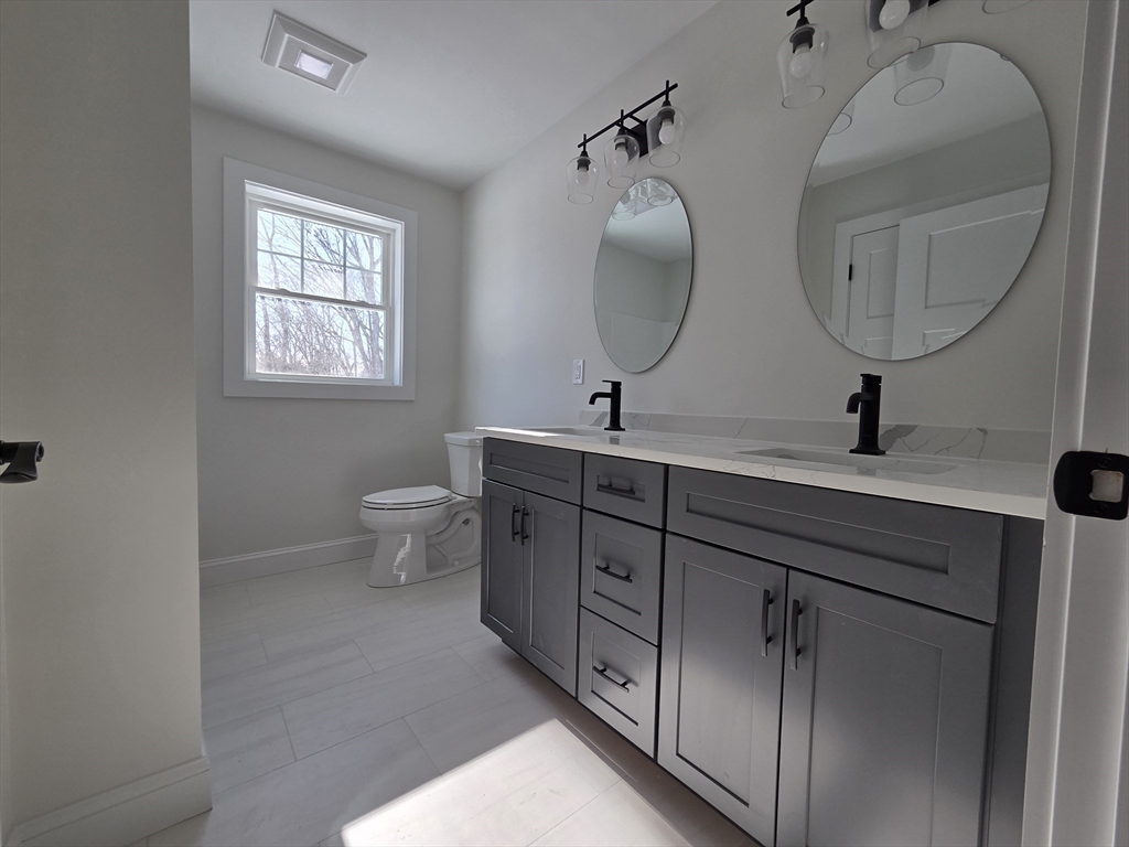 13 Cricket Lane Property Photo 6