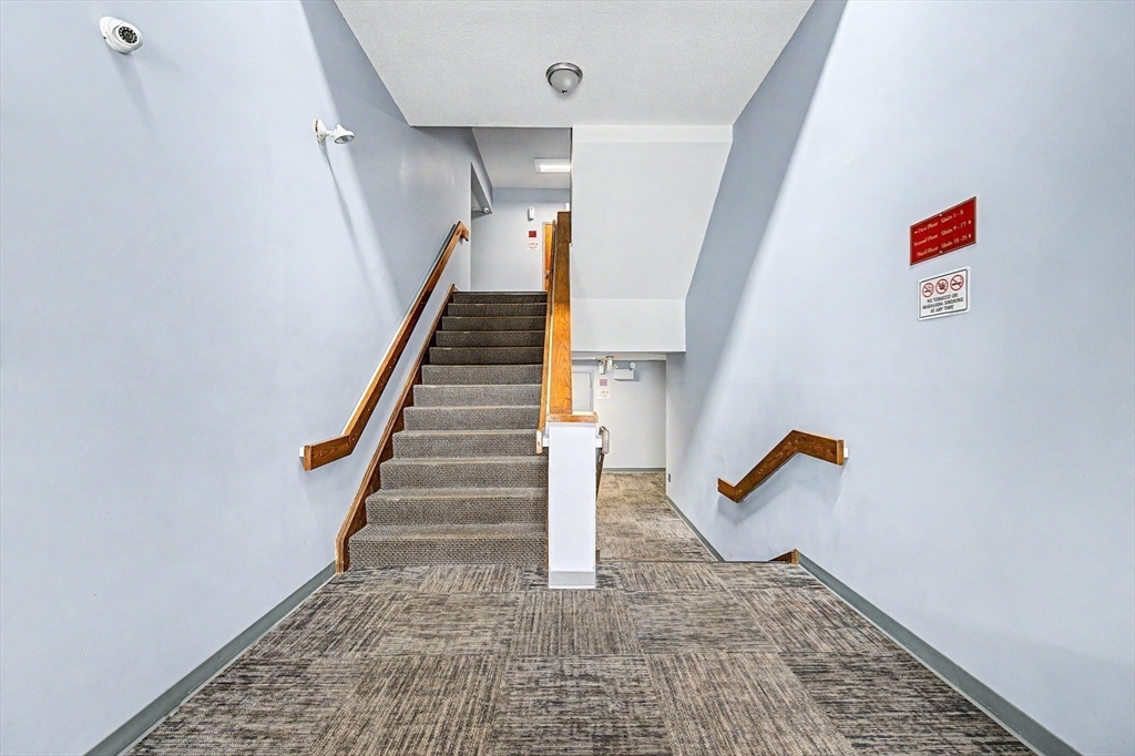 35 Longworth Avenue # 12 Property Photo 3