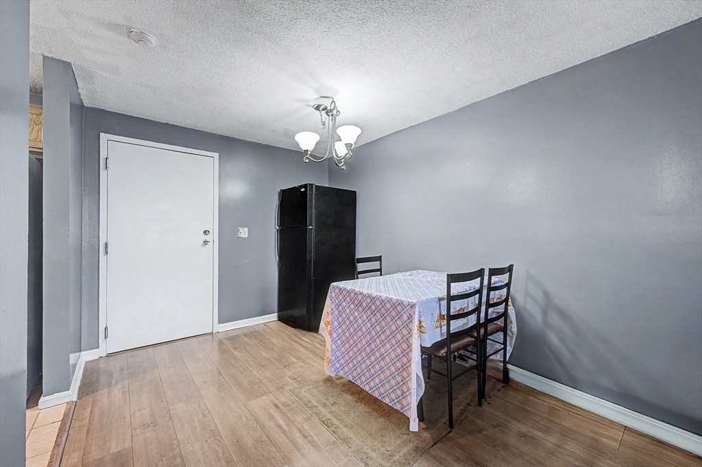 35 Longworth Avenue # 12 Property Photo 15