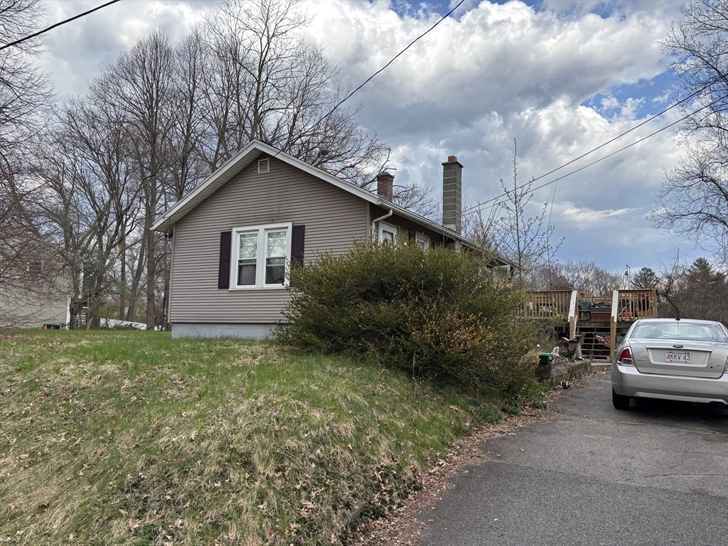 177 Jamaica St Property Photo 1