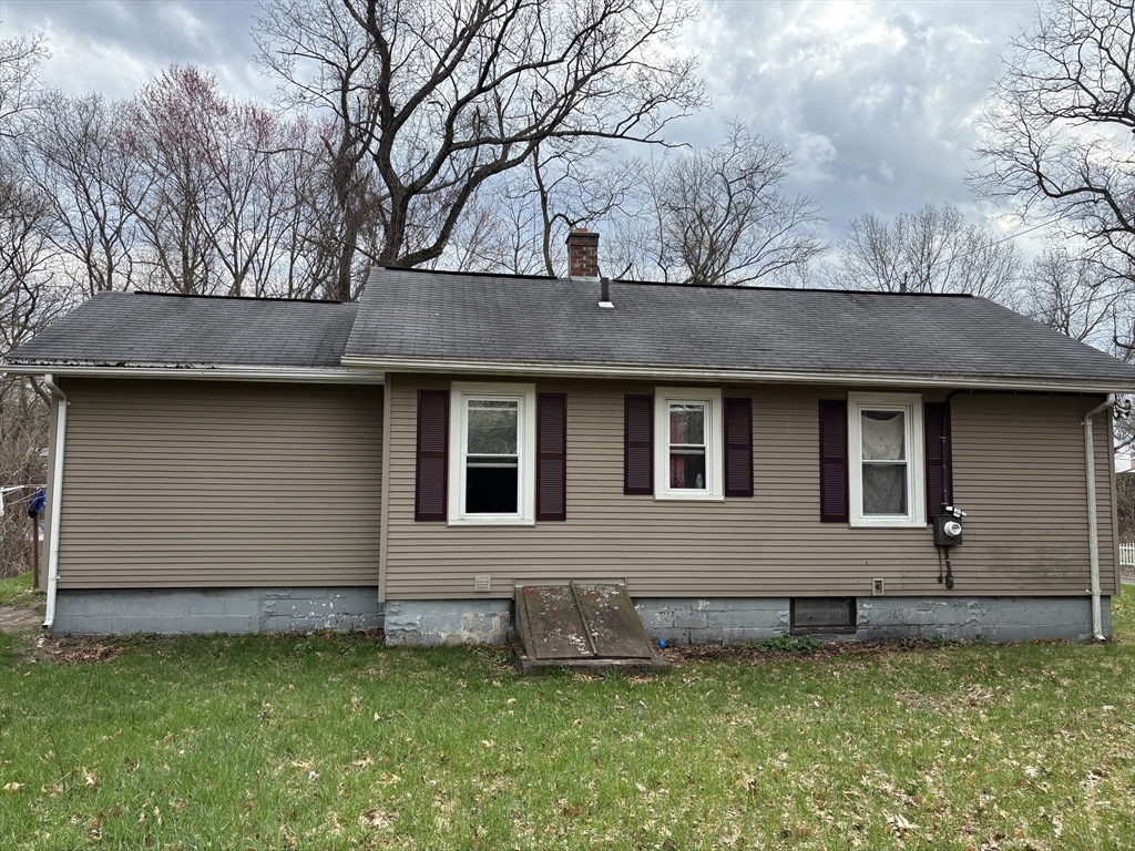 177 Jamaica St Property Photo 3