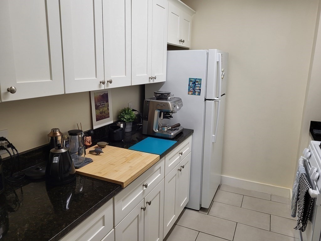 33 Pond Ave. # 915 Property Photo 7