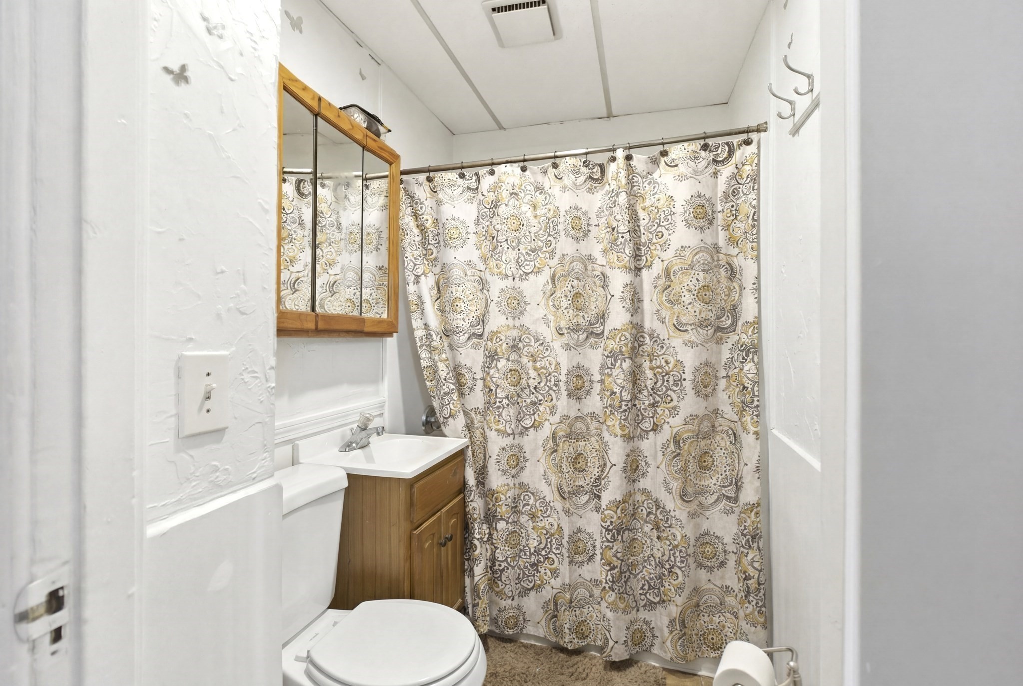 81 Ward St Property Photo 16