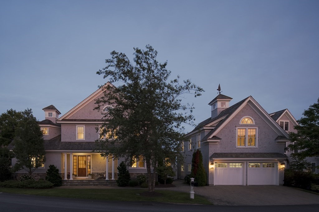 5 Coastline Drive Property Photo 1