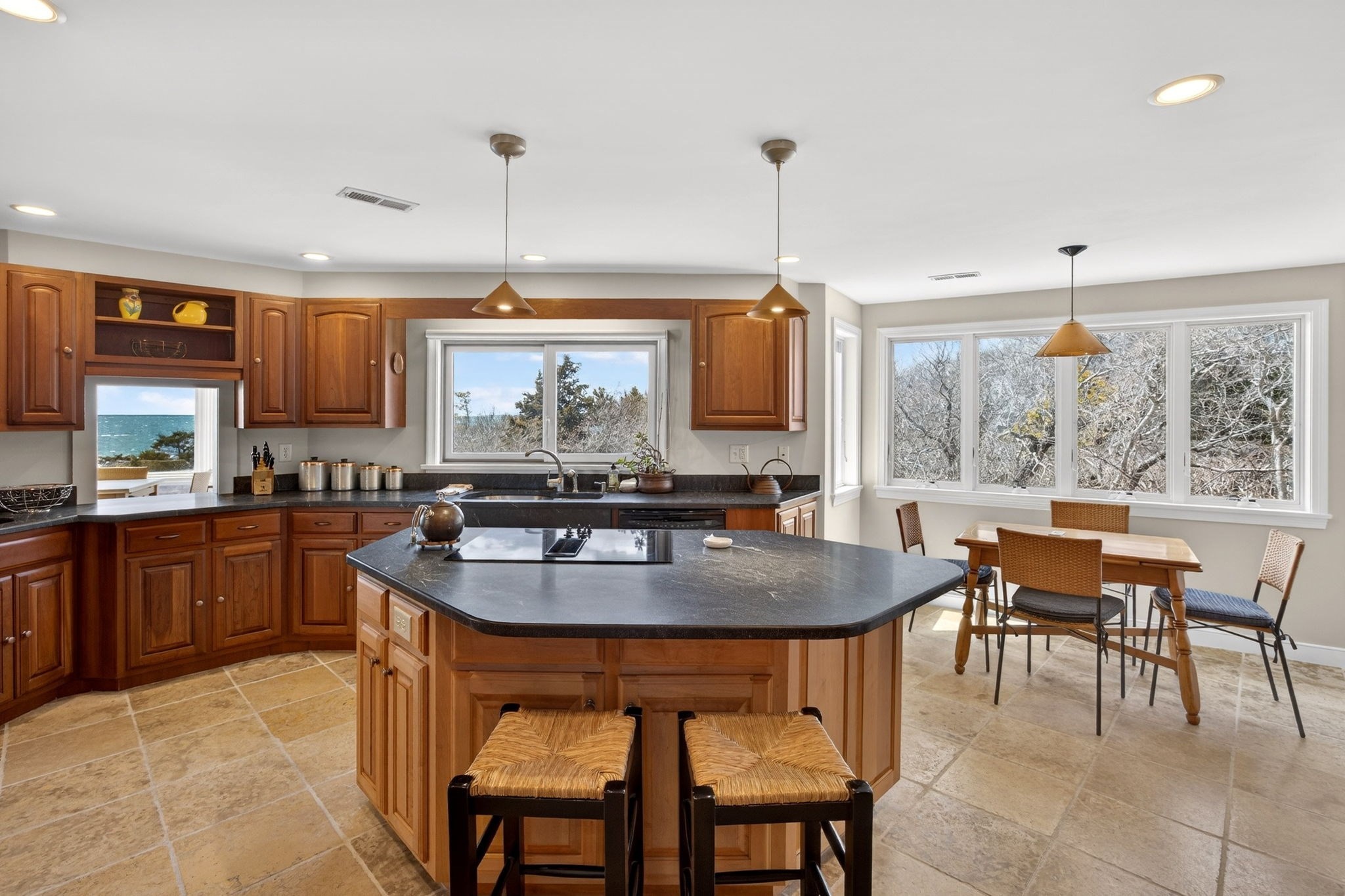 142 Greely Ave Property Photo 15