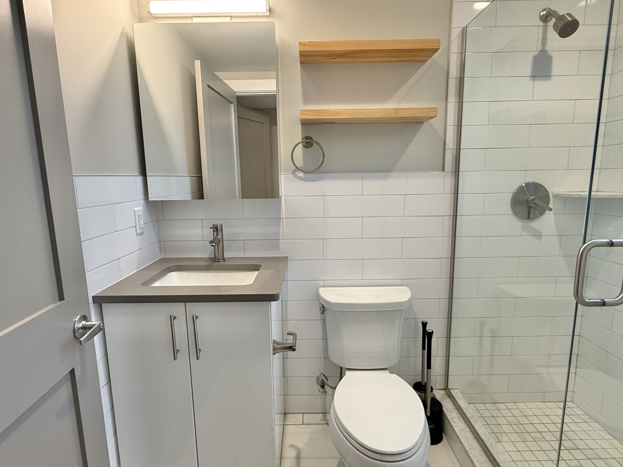 244 Hanover # 610 Property Photo 6