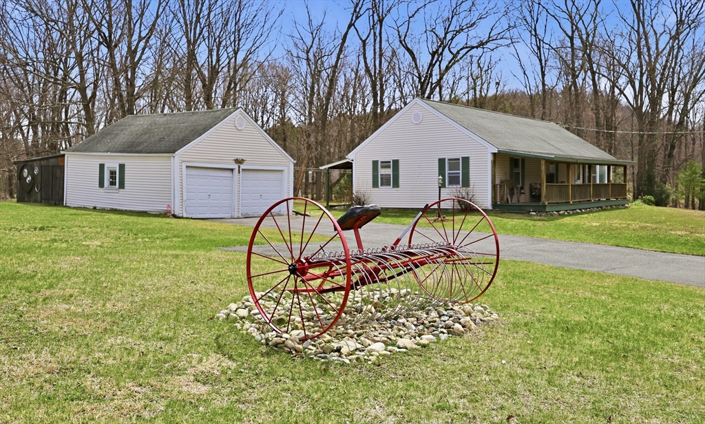 240 Upper Rd