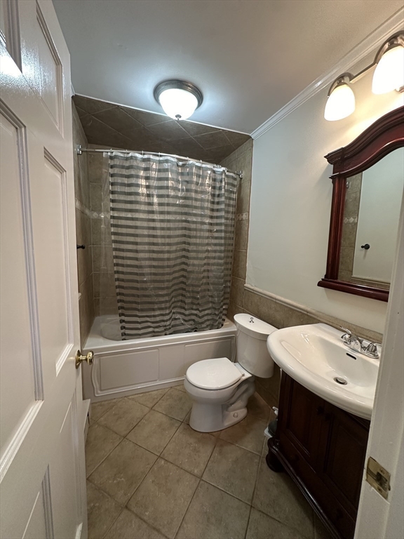74 Barrett St # 103 Property Photo 6