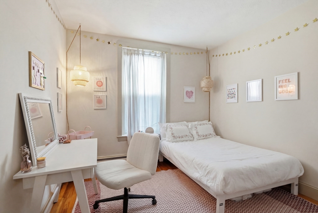 1466 Tremont # 6 Property Photo 8