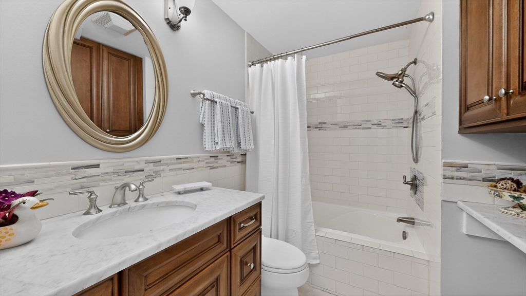 18 Hancock St # 4 Property Photo 22