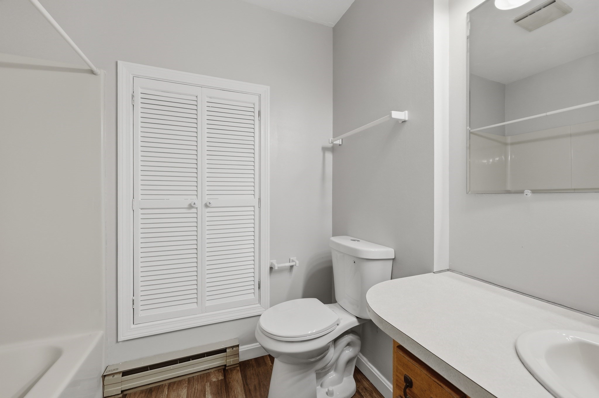 21 Middlesex Avenue # 305 Property Photo 21