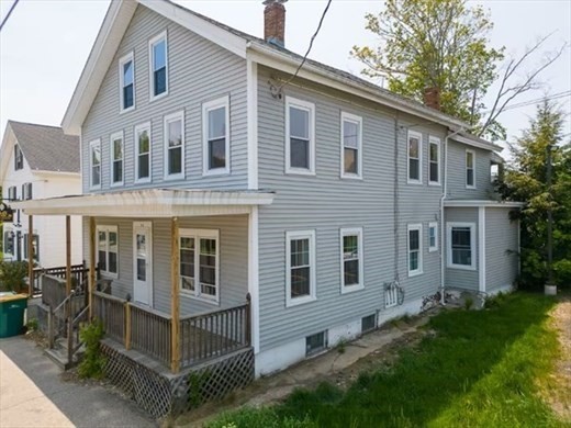 11 Central St Property Photo 1