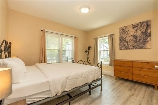 11 Central St Property Photo 17
