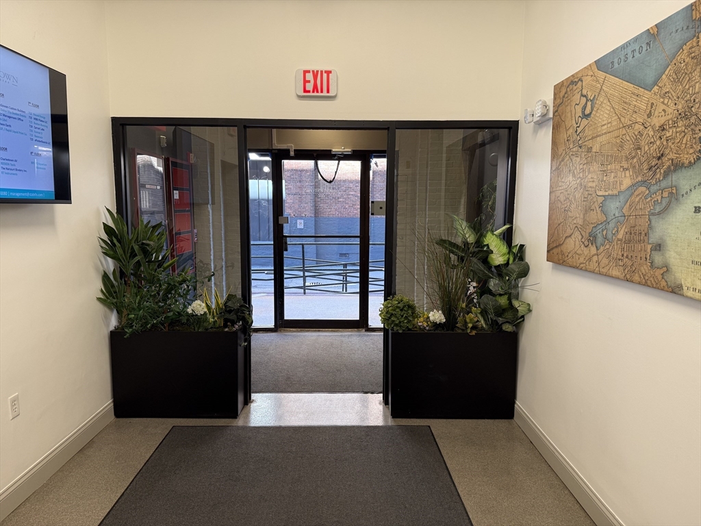 50 Terminal Property Photo 1