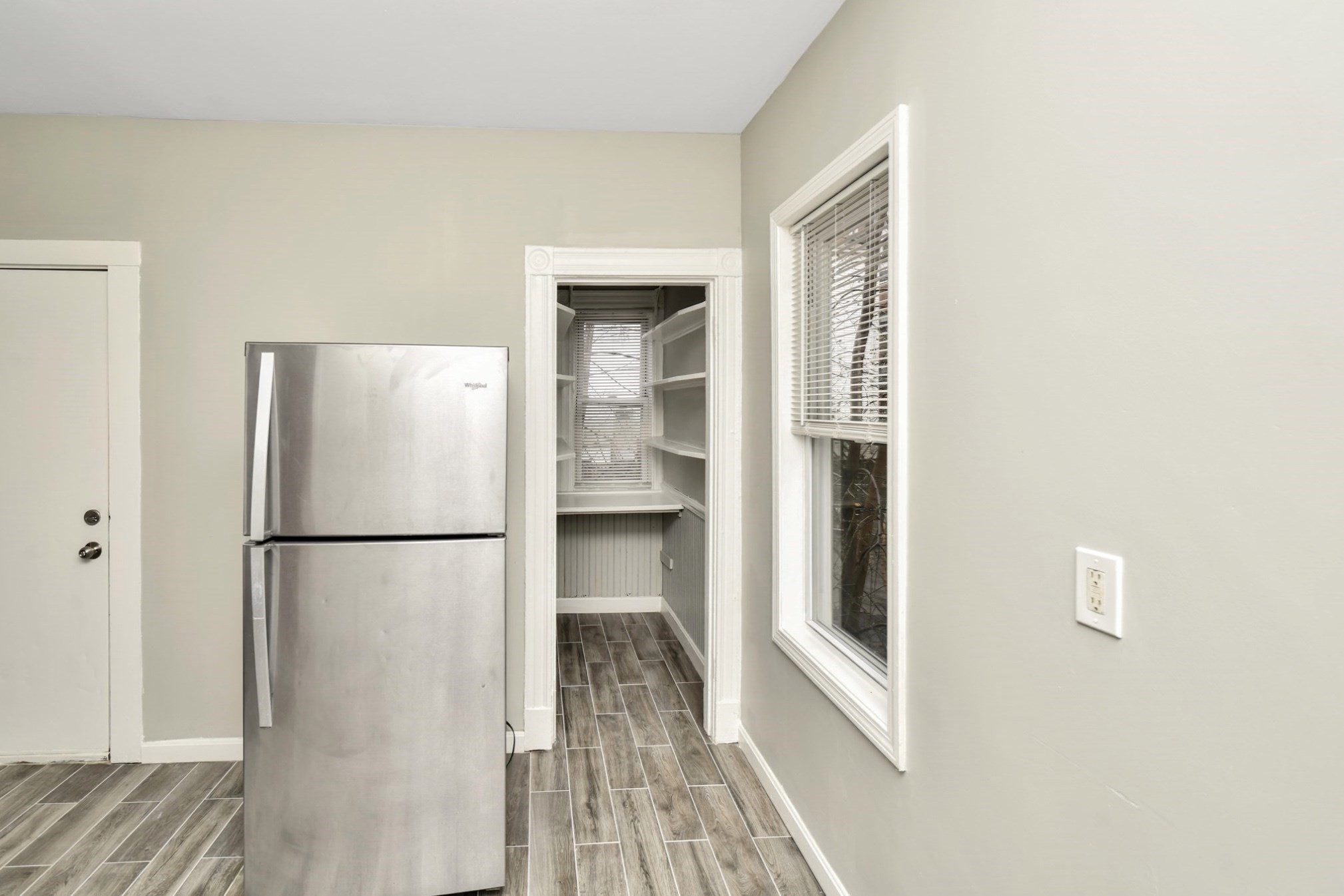 6 Coleman Street # 2 Property Photo 6