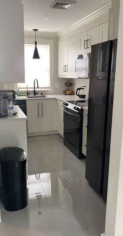 65 Louis St # A Property Photo 14