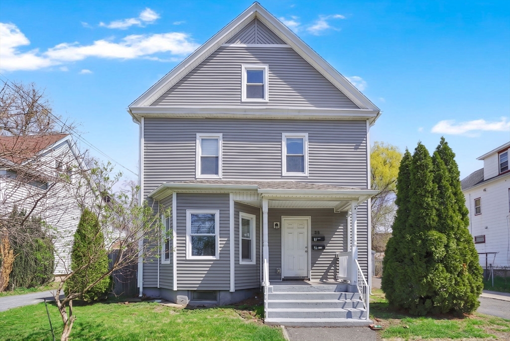 38 Whitman St Property Photo 1