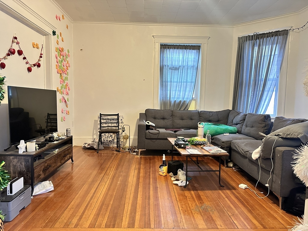 11 Chester Street # 2 Property Photo 1