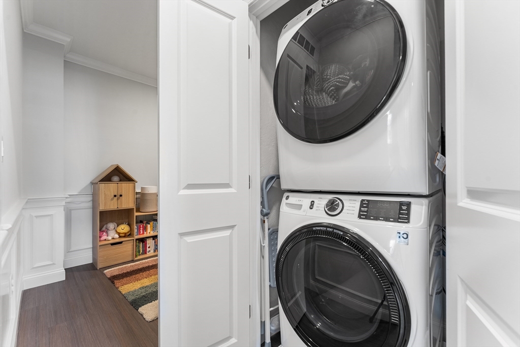 320 Middlesex Avenue # B209 Property Photo 20