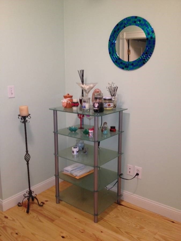 32 Tufts Ave # A Property Photo 7