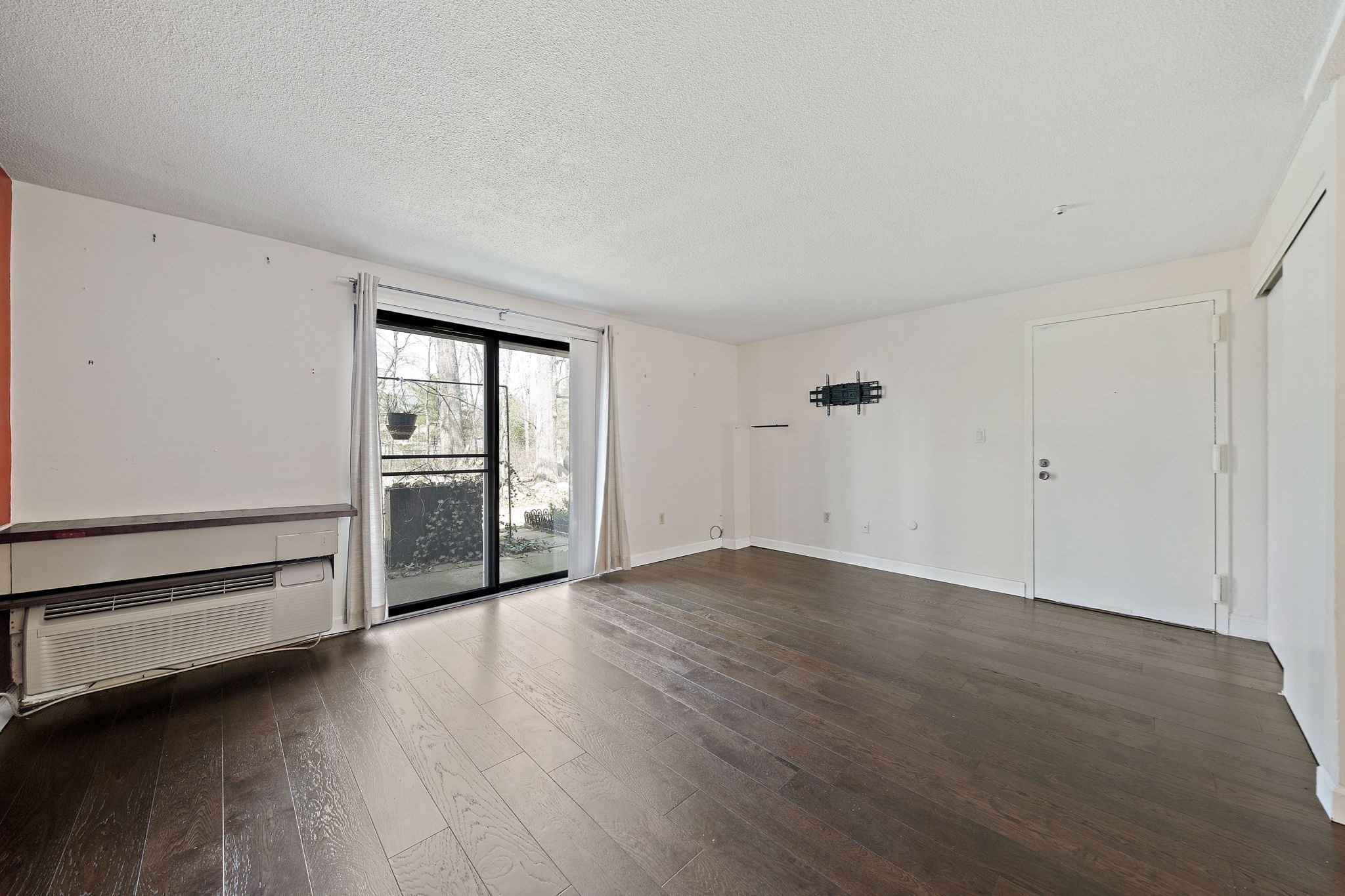 15 Village Rock Ln # 2 Property Photo 7