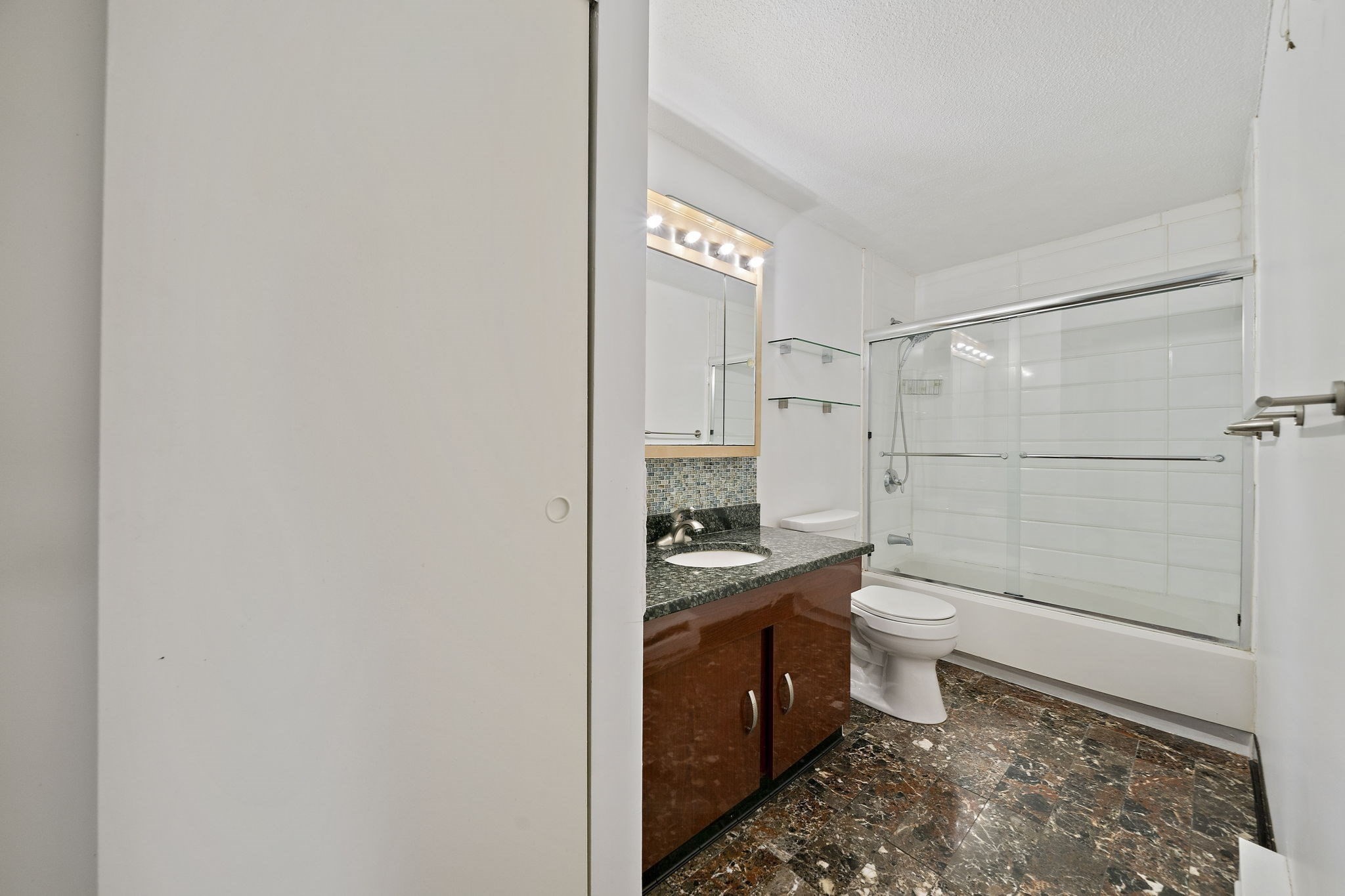 15 Village Rock Ln # 2 Property Photo 16