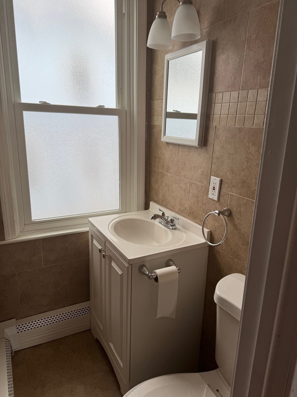 34 Irving St Property Photo 32