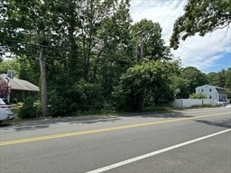 138 Beach Rd Property Photo 2