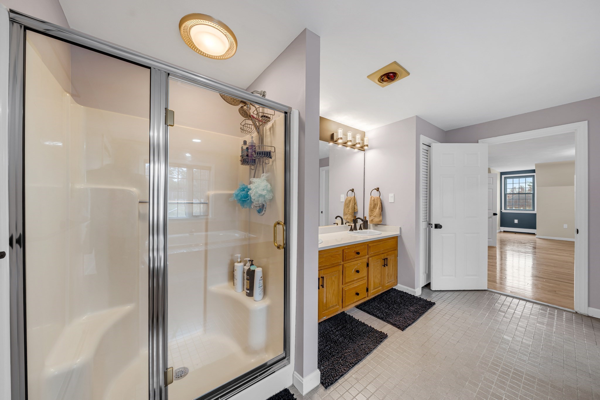 5 Bedros St Property Photo 17