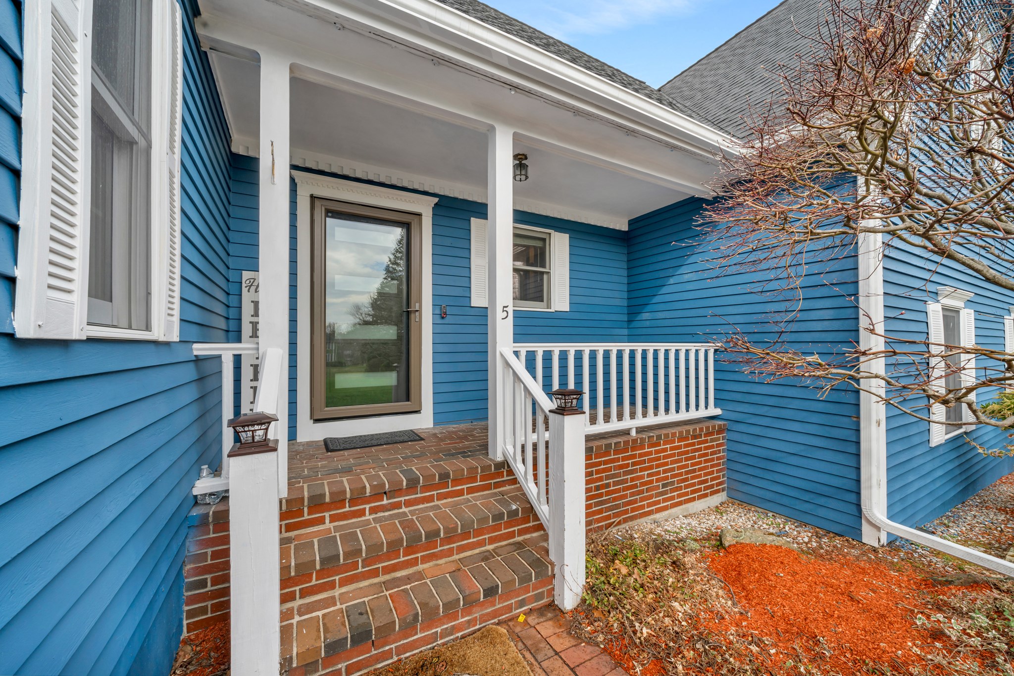 5 Bedros St Property Photo 28