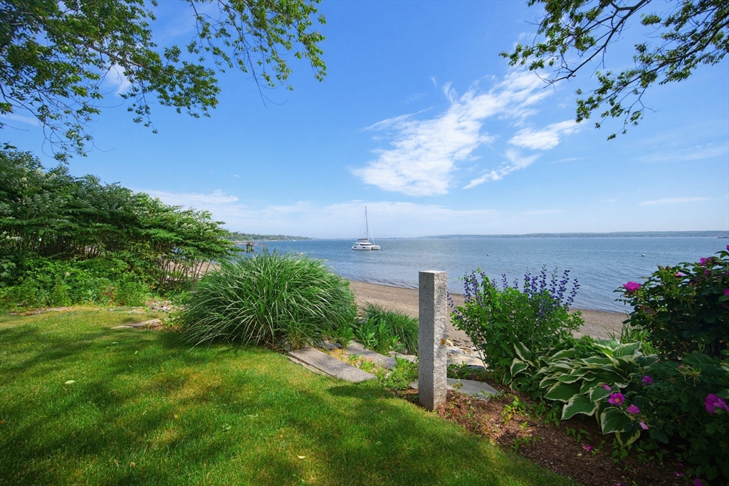 54 Oliver Hazard Perry Rd Property Photo 1