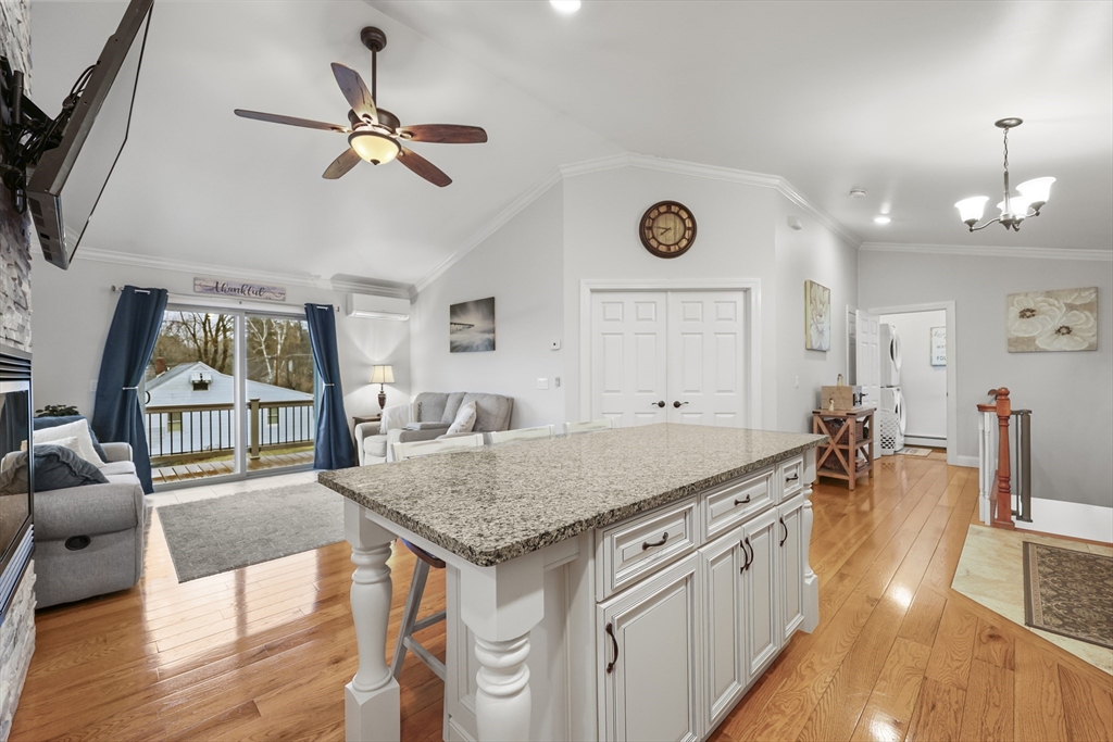 200 Narragansett Ave Property Photo 10