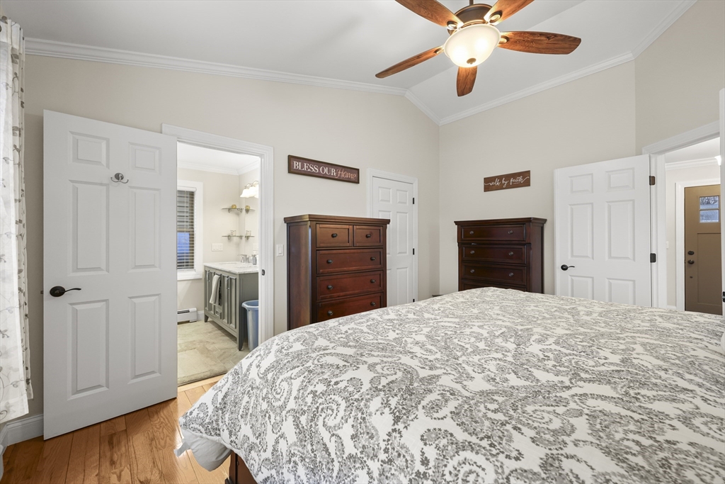200 Narragansett Ave Property Photo 16