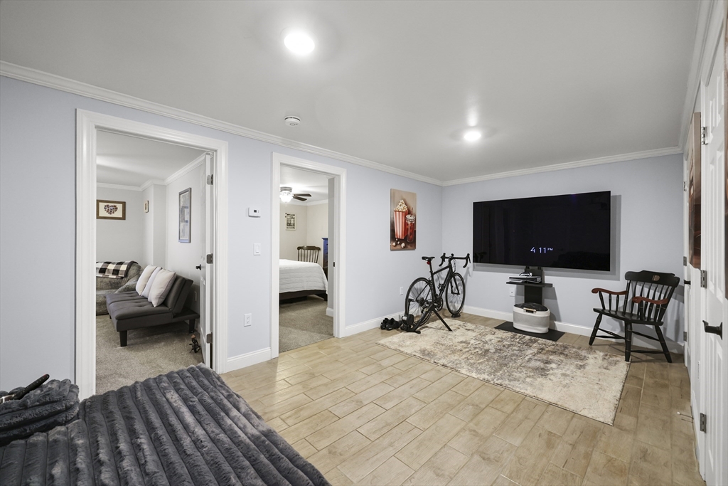 200 Narragansett Ave Property Photo 20