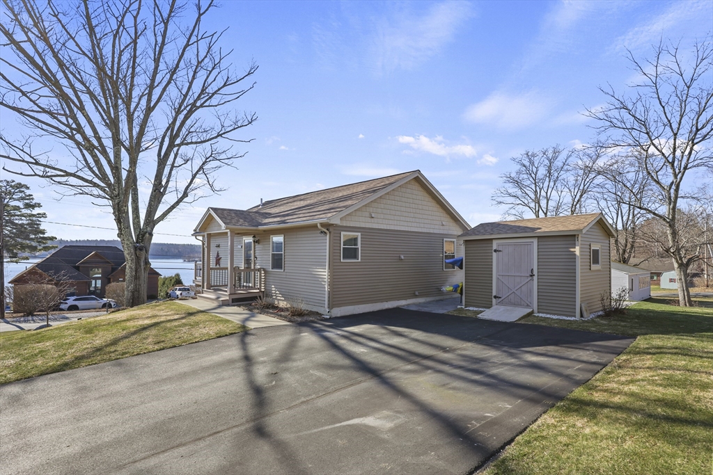 200 Narragansett Ave Property Photo 32