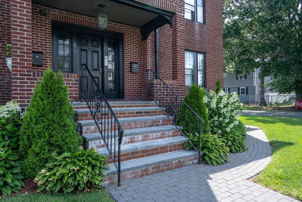 81 Butler St # 2 Property Photo 2