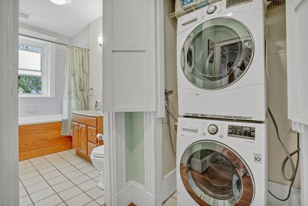 10 Radcliffe Rd # 1 Property Photo 15