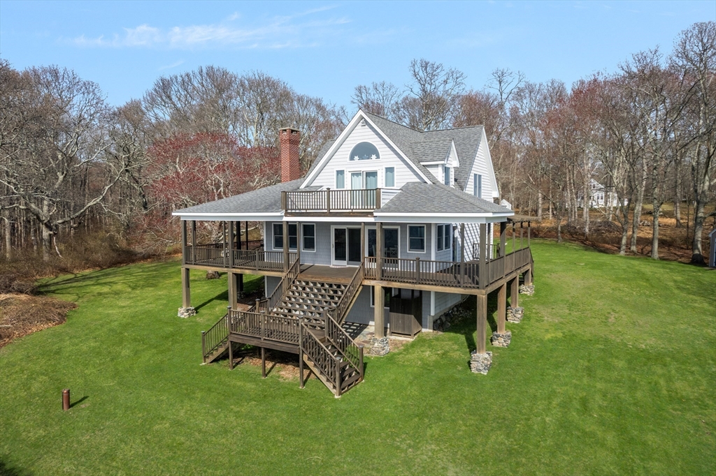 8 Stevens Landing Property Photo 2