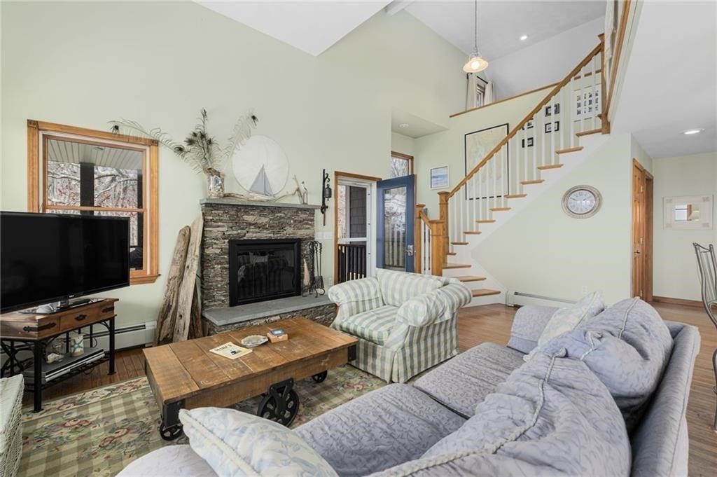 8 Stevens Landing Property Photo 24
