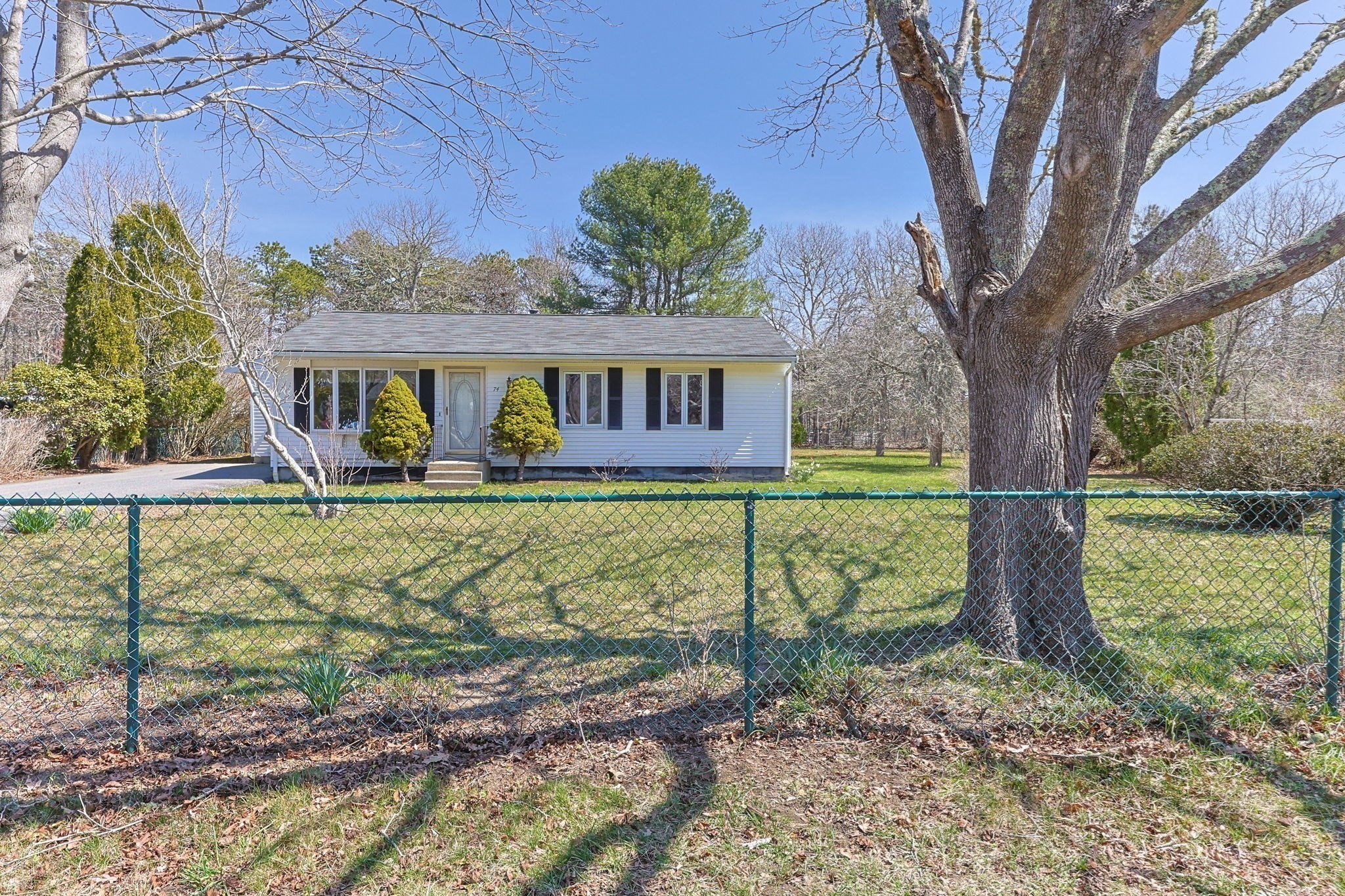 74 Grace Ct Property Photo 29
