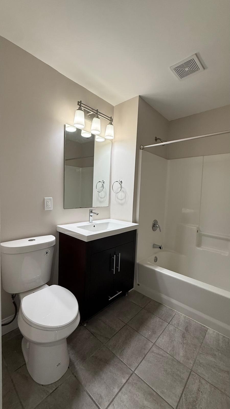 75 S Main Street # 405 Property Photo 10