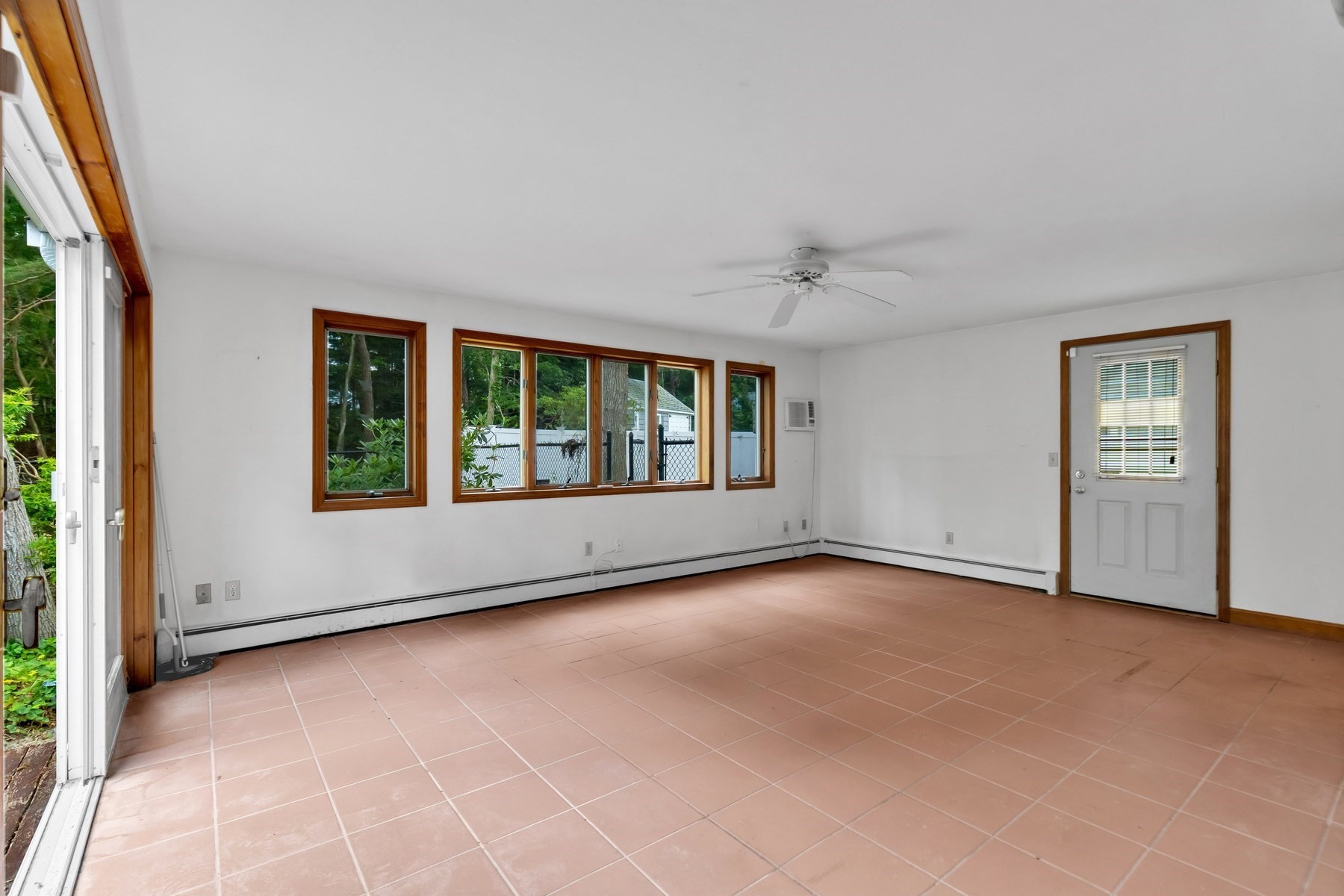 23 Penny Royal Ln Property Photo 17